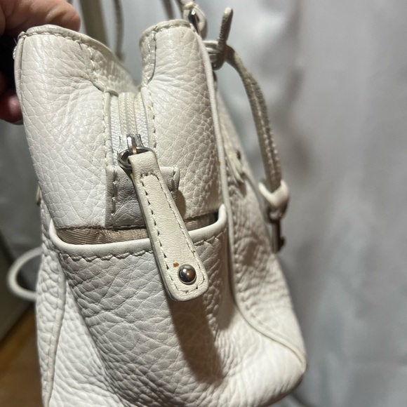 Fossil Cream Pebbled Leather Shoulder Bag | Double Strap | Neutral - Picture 9 of 14